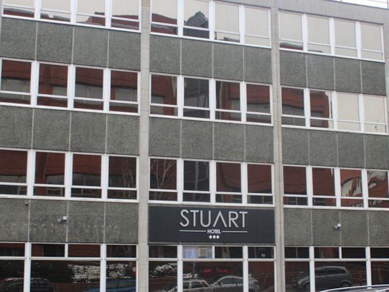 Stuart Hotel Luton  Bagian luar foto